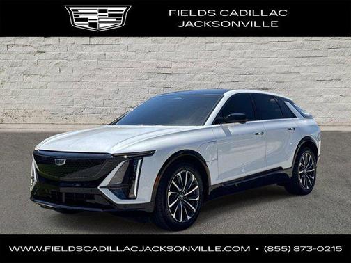 Crystal White Tricoat 2024 Cadillac LYRIQ Sport