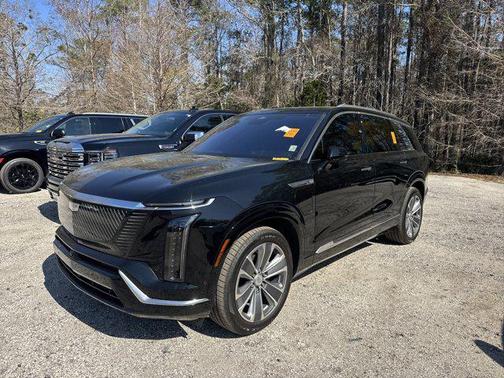 2026 Cadillac VISTIQ Luxury