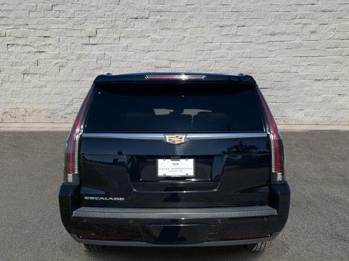 2020 Cadillac Escalade Platinum