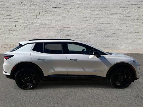 2024 Chevrolet Equinox EV RS