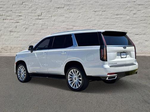 2023 Cadillac Escalade Luxury