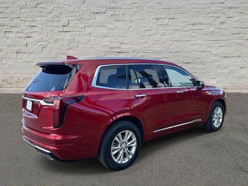 2023 Cadillac XT6 Luxury FWD