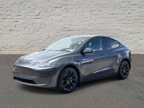 Solid Black 2022 Tesla Model Y Long Range Dual Motor All-Wheel Drive