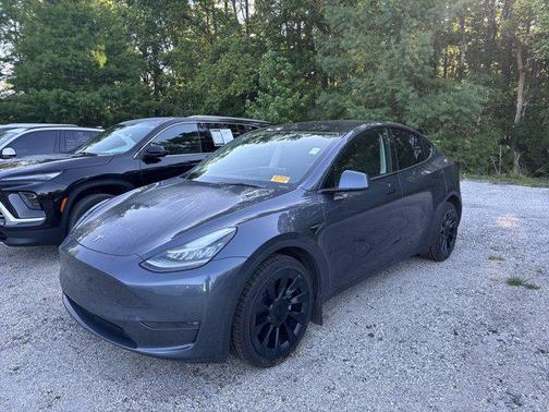 Solid Black 2022 Tesla Model Y Long Range Dual Motor All-Wheel Drive