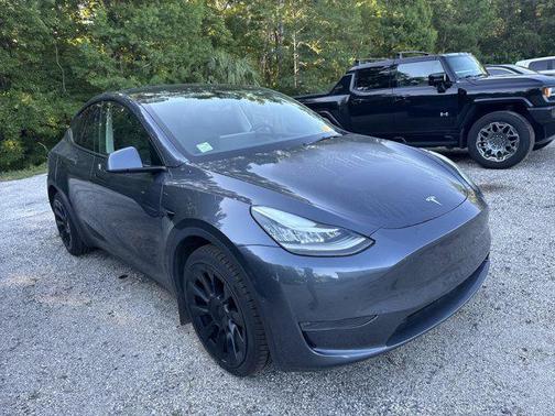 Solid Black 2022 Tesla Model Y Long Range Dual Motor All-Wheel Drive