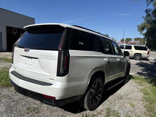 2023 Cadillac Escalade Sport Platinum