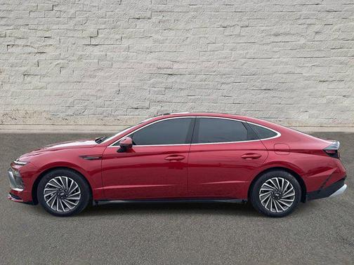 2025 Hyundai SONATA Hybrid Limited