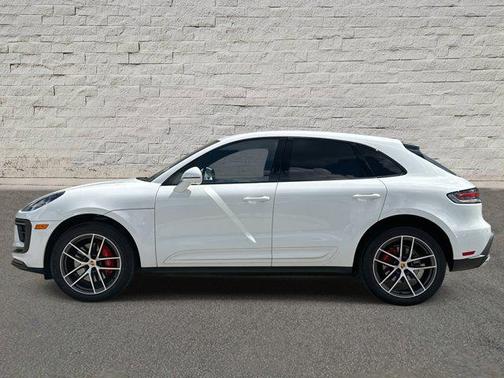 2024 Porsche Macan S