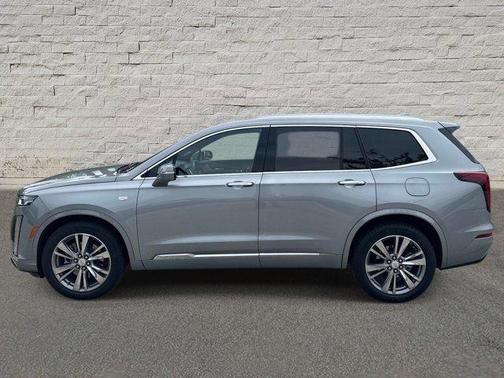 Argent Silver Metallic 2025 Cadillac XT6 Premium Luxury FWD