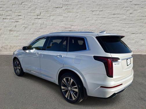 2021 Cadillac XT6 Premium Luxury FWD