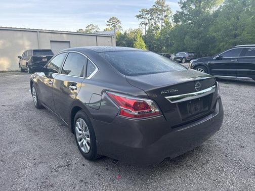 Java Metallic 2015 Nissan Altima 2.5 S