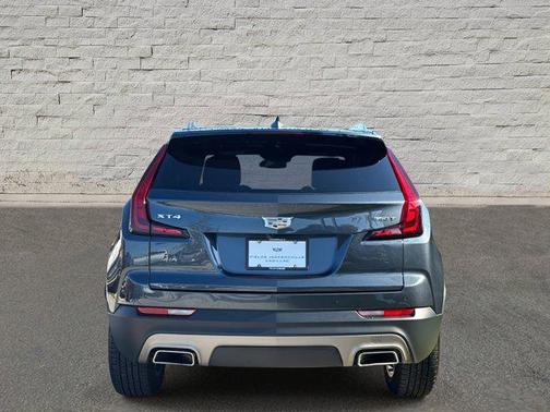 2021 Cadillac XT4 Premium Luxury