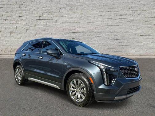 2021 Cadillac XT4 Premium Luxury