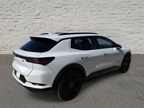 2024 Chevrolet Equinox EV RS