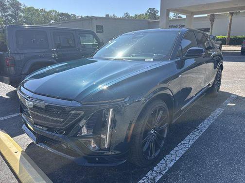 Emerald Lake Metallic 2026 Cadillac LYRIQ V Premium