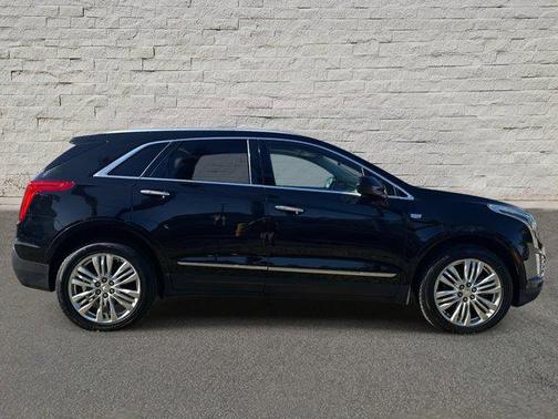 2019 Cadillac XT5 Premium Luxury