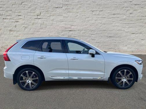 2021 Volvo XC60 T5 Inscription