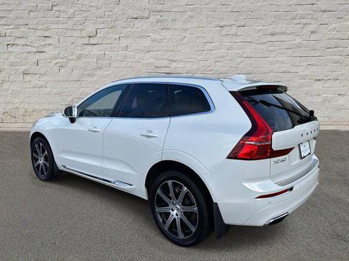 2021 Volvo XC60 T5 Inscription
