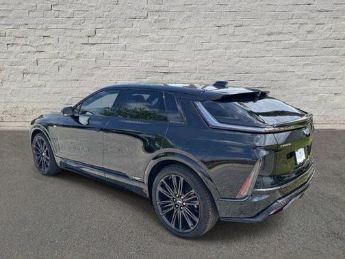 Stellar Black Metallic 2026 Cadillac LYRIQ V
