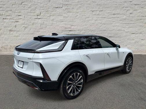 Vibrant White Tricoat 2026 Cadillac LYRIQ Sport