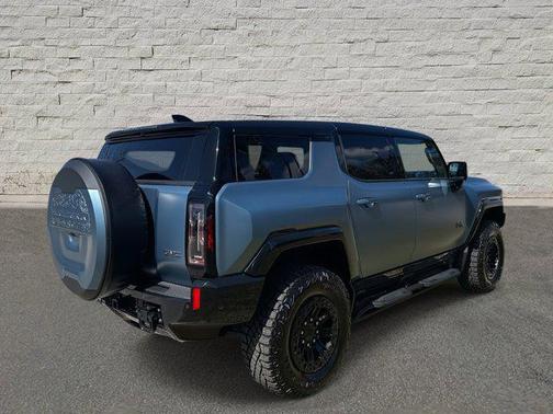 2024 GMC HUMMER EV SUV 3X