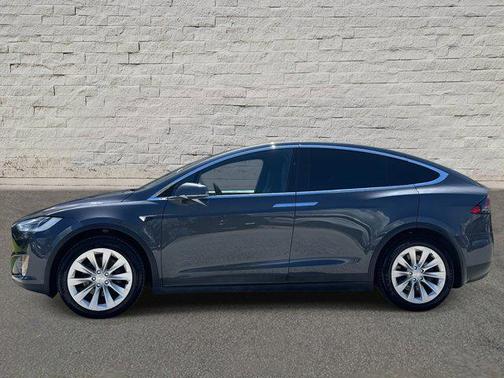 2019 Tesla Model X Long Range