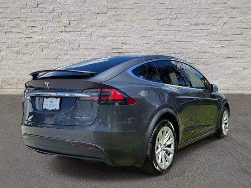 2019 Tesla Model X Long Range