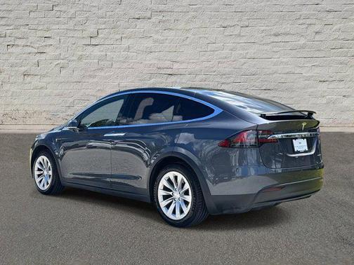 2019 Tesla Model X Long Range