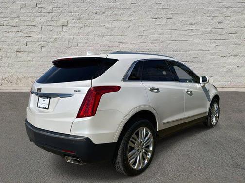 2018 Cadillac XT5 Premium Luxury