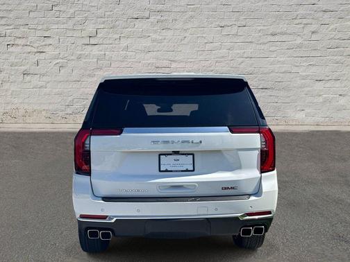 Summit White 2025 GMC Yukon Denali