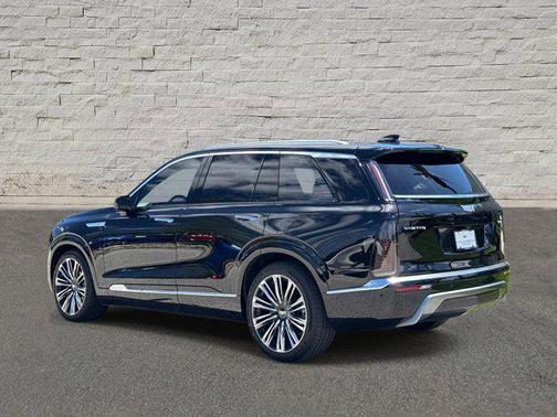 Stellar Black Metallic 2026 Cadillac VISTIQ Premium Luxury