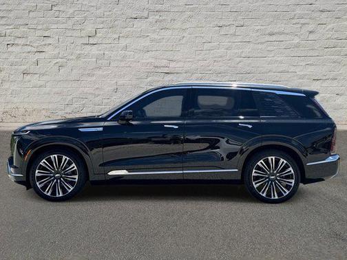 Stellar Black Metallic 2026 Cadillac VISTIQ Premium Luxury
