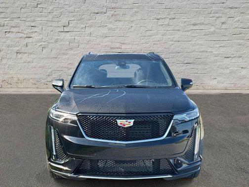 2025 Cadillac XT6 Sport AWD