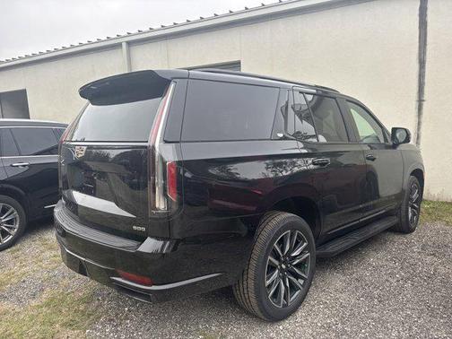 2024 Cadillac Escalade Sport