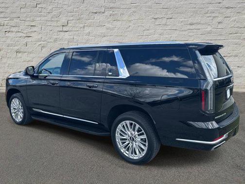 2025 Cadillac Escalade ESV Premium Luxury