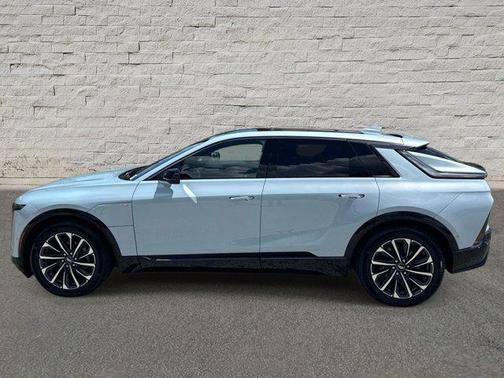 Nimbus Metallic 2024 Cadillac LYRIQ Sport