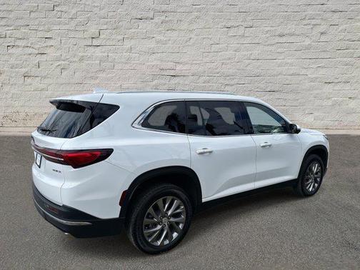 2025 Buick Enclave Preferred FWD