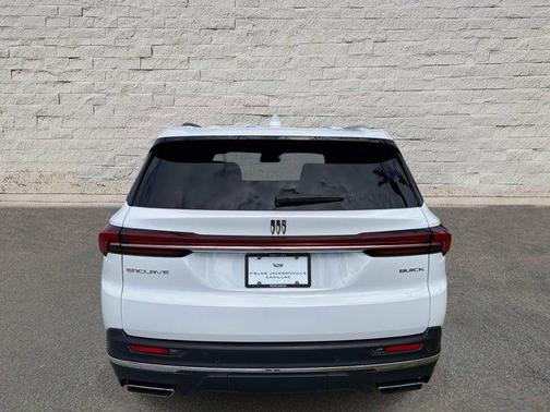 2025 Buick Enclave Preferred FWD