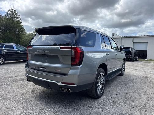 Sterling Metallic 2025 GMC Yukon Denali