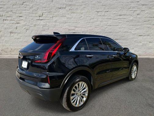 2024 Cadillac XT4 Luxury