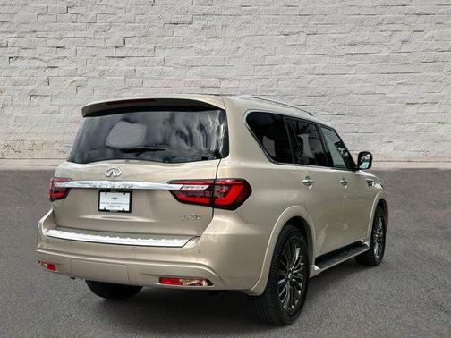2022 INFINITI QX80 SENSORY