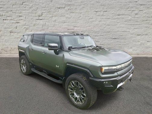 Moonshot Green Matte 2024 GMC HUMMER EV SUV 3X