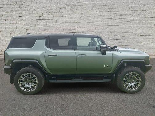 Moonshot Green Matte 2024 GMC HUMMER EV SUV 3X