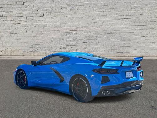 Rapid Blue 2021 Chevrolet Corvette Stingray w/3LT