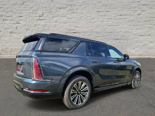 2026 Cadillac Escalade IQL Sport