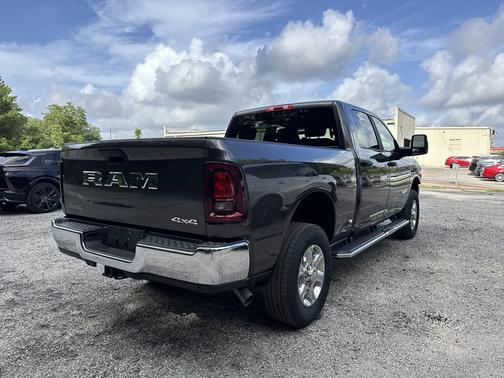 Granite Crystal Metallic Clearcoat 2026 RAM 2500 Big Horn Crew Cab 4x4 6'4' Box