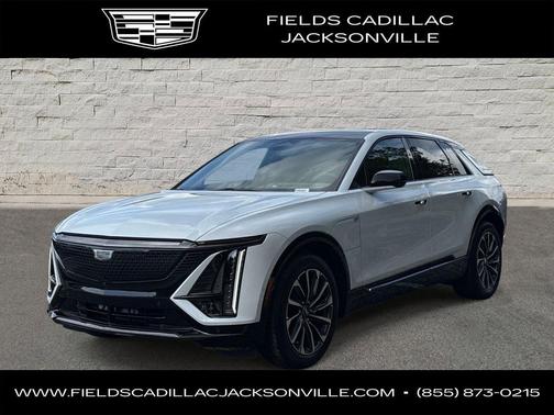 Vibrant White Tricoat 2026 Cadillac LYRIQ Sport