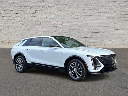 Vibrant White Tricoat 2026 Cadillac LYRIQ Sport