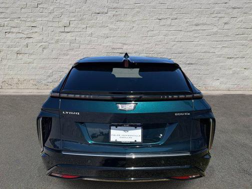 2024 Cadillac LYRIQ Luxury