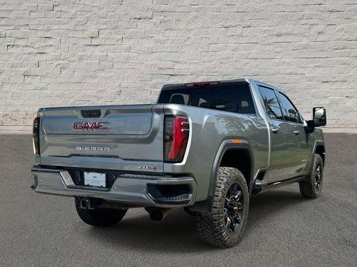 2024 GMC Sierra 2500 AT4